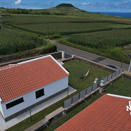 Photography House By Pontanegraazores Altares Екстериор снимка