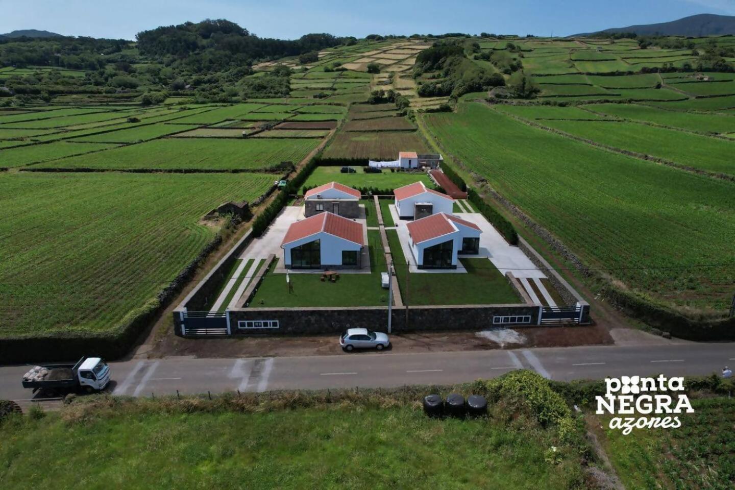 Photography House By Pontanegraazores Altares Екстериор снимка